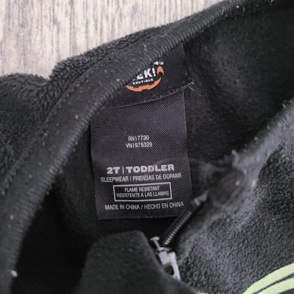 Halloween Hkyde & EEK! Boutique Toddler Kids Glow-in-the-Dark Skeleton PJ's 2T - Picture 7 of 8